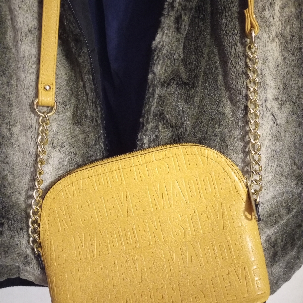 Steve Madden purse